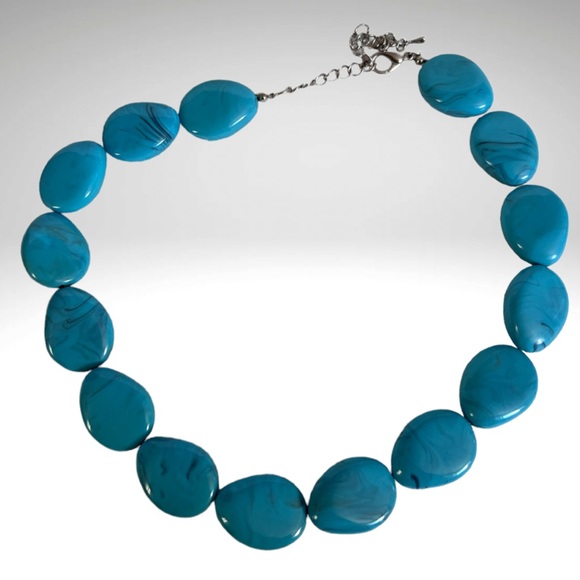 Turquoise Costume Jewelry, Necklace, Bracelet,& Drop Beaded earrings - Picture 6 of 15